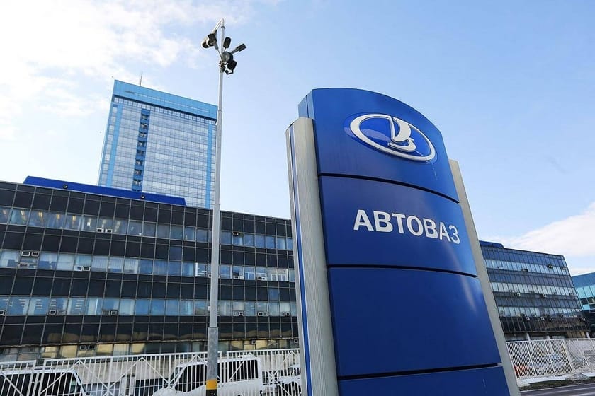«АвтоВАЗ» столкнулся с массовыми отказами от сотрудничества после санкций